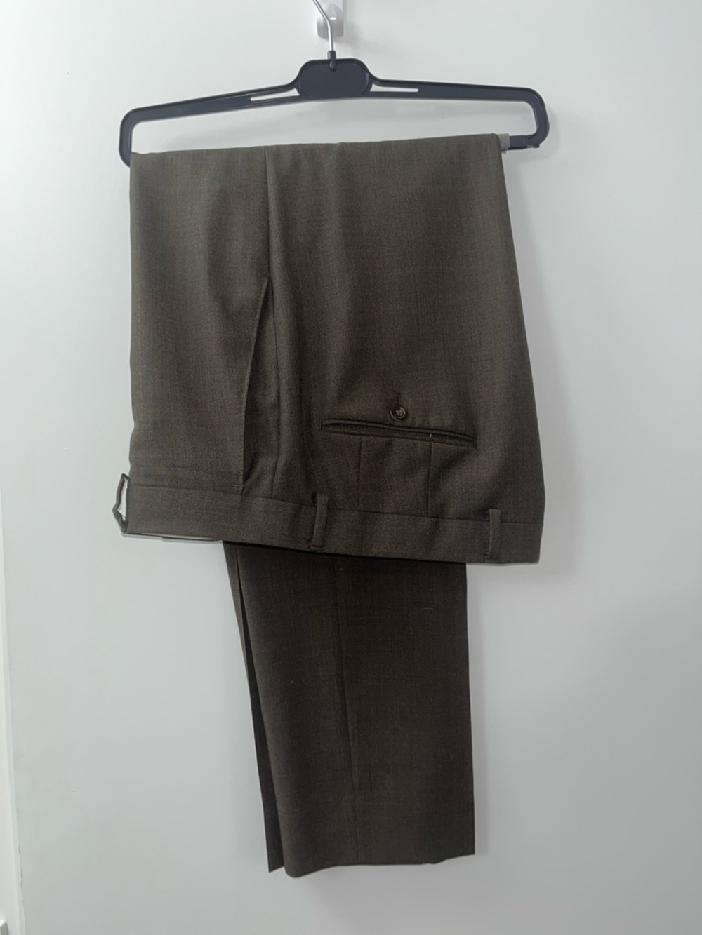 Samuelsohn Men's Dress Pants in Dark Brown very good condition waist 35"